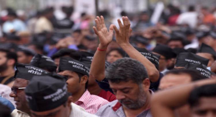 Angry SC asks Delhi Government, do you exist only for traders?