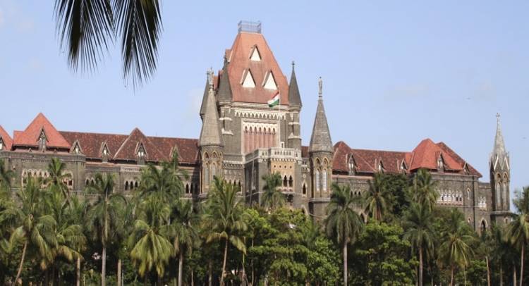 High Court: Bombay HC Strikes Down Govt Resolutions Making Quota For SC/STs During Promotion [Read Judgment]