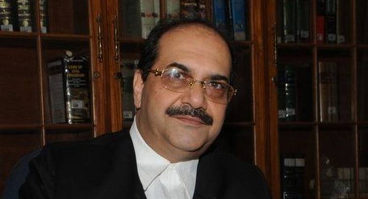 Ex-Bombay High Court Judge Abhay Thipsay Joins Congress