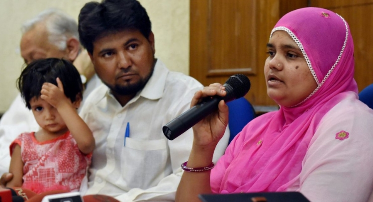 GUJARAT GOVERNMENT DIRECTED BY SUPREME COURT TO COMPENSATE THE GANG RAPE VICTIM WITH RS 50 LAKH AND A GOVERNMENT JOB