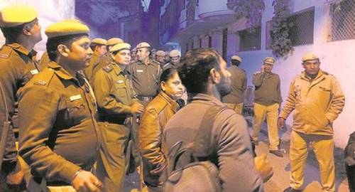 Delhi High court orders removal of 